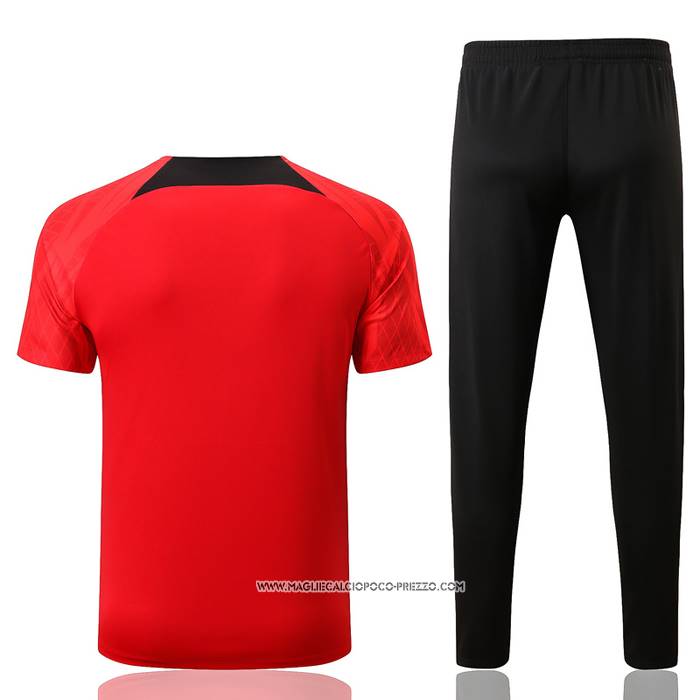 Tuta da Track
 Liverpool 2022-23 Manica Corta
 Rosso
